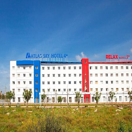 Отель Sky Casa Airport Nouaceur Экстерьер фото